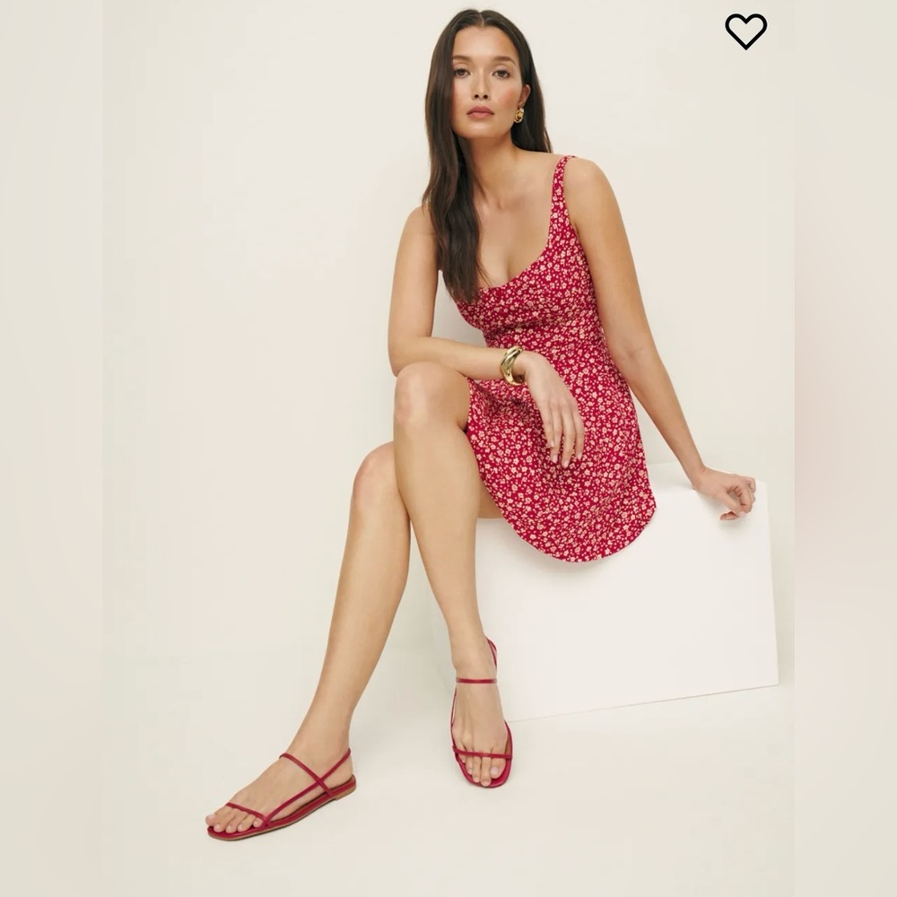 Reformation - Marcia Strappy Flat Sandal. US 8